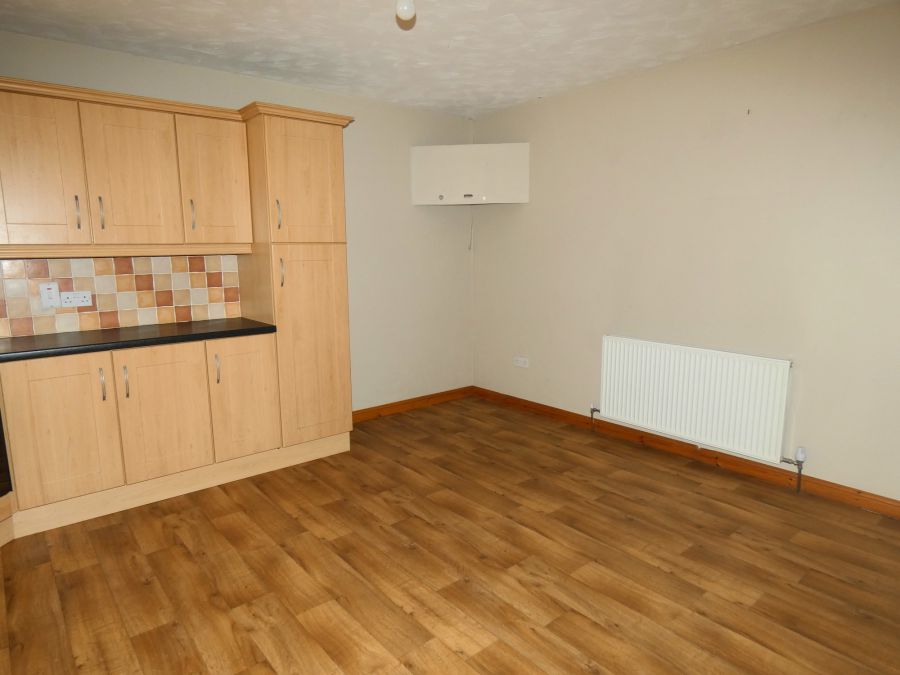 8 Castlehill View