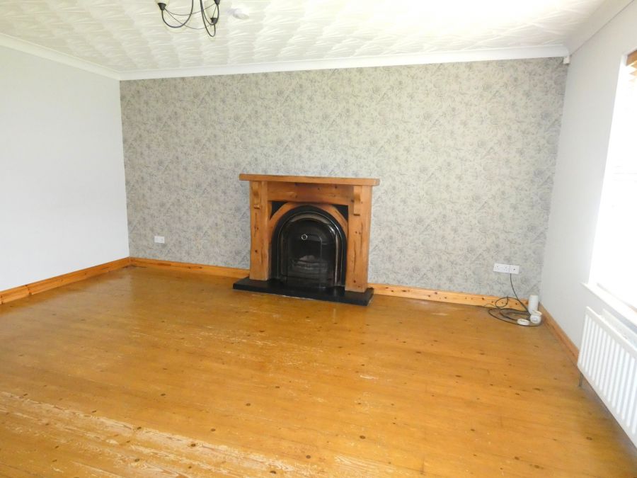 8 Castlehill View