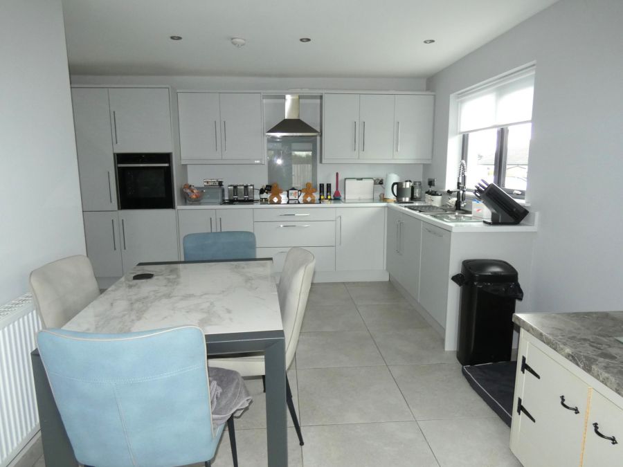 3  Burnvale Avenue