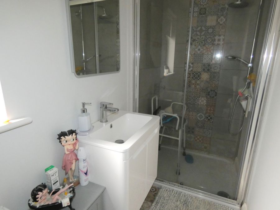 3  Burnvale Avenue