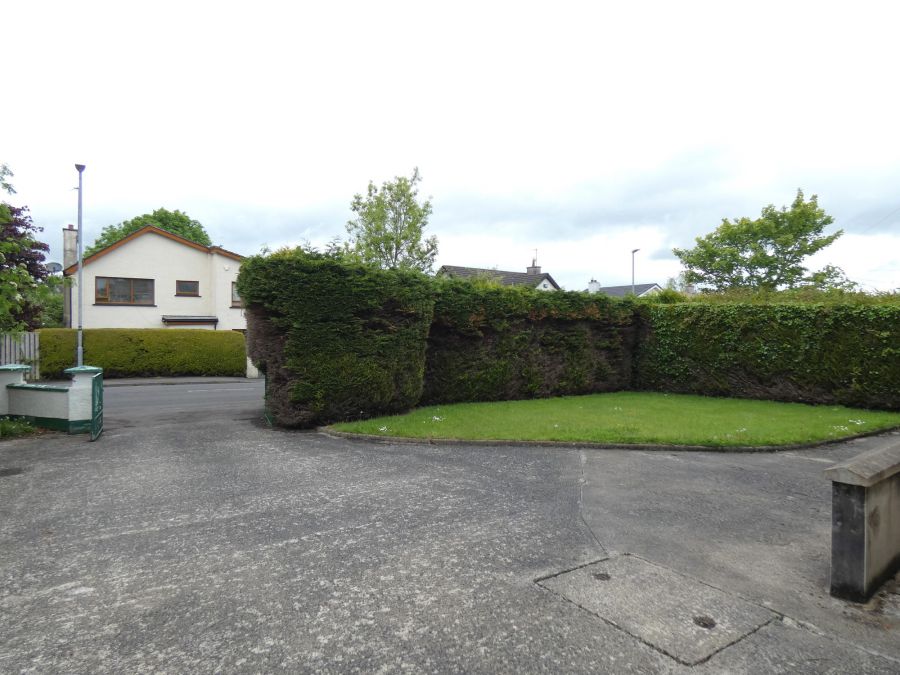 9 Semicock Road