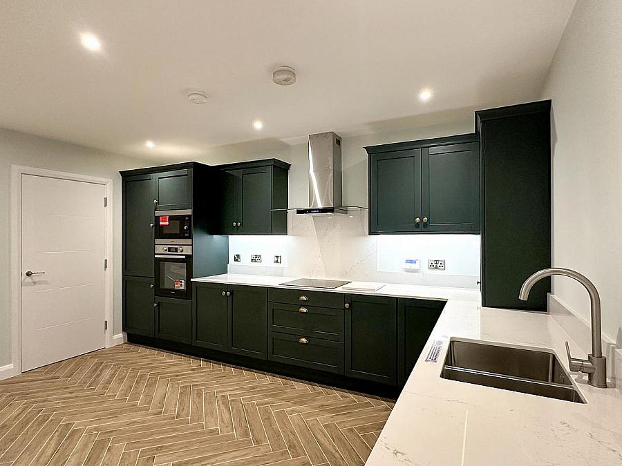 Apt 6 College Green, 54 Castlerock Road