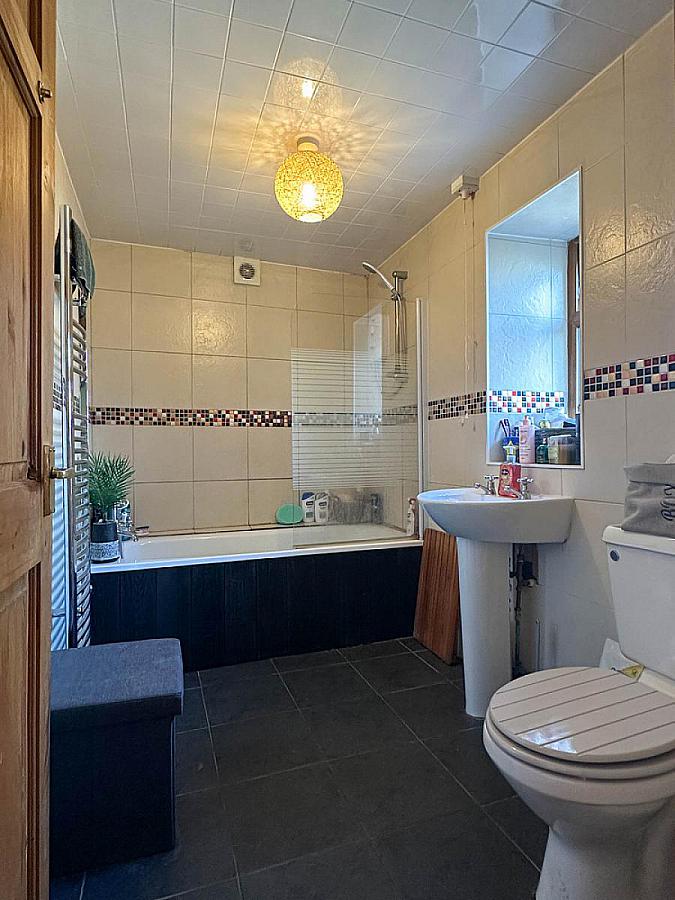 3, 5 & 7 Laurel Hill Road