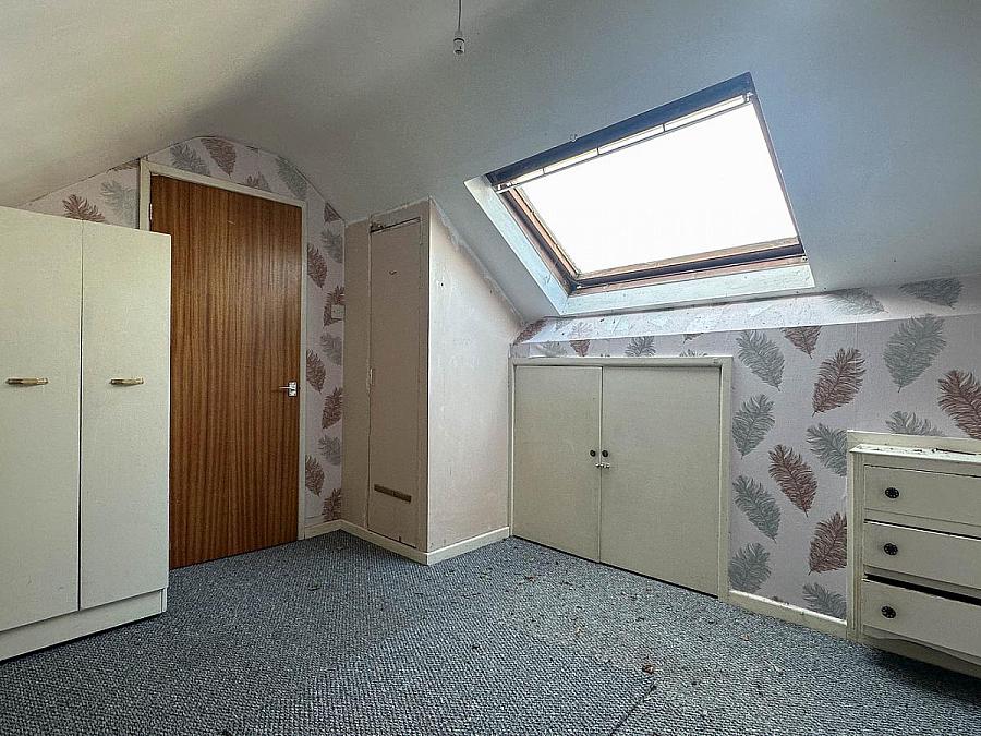 3, 5 & 7 Laurel Hill Road