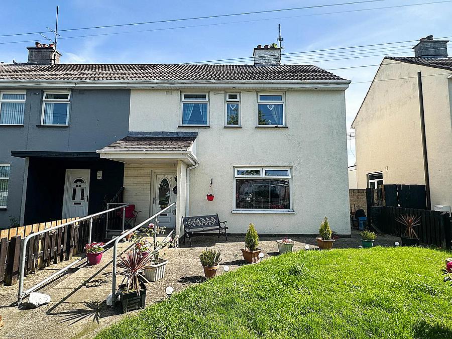 17 Greenaway Drive, Off Bushmills Road