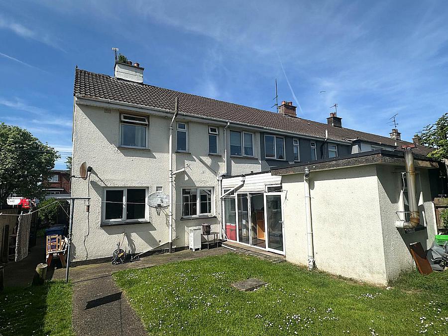 17 Greenaway Drive, Off Bushmills Road