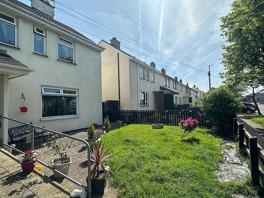 17 Greenaway Drive, Off Bushmills Road