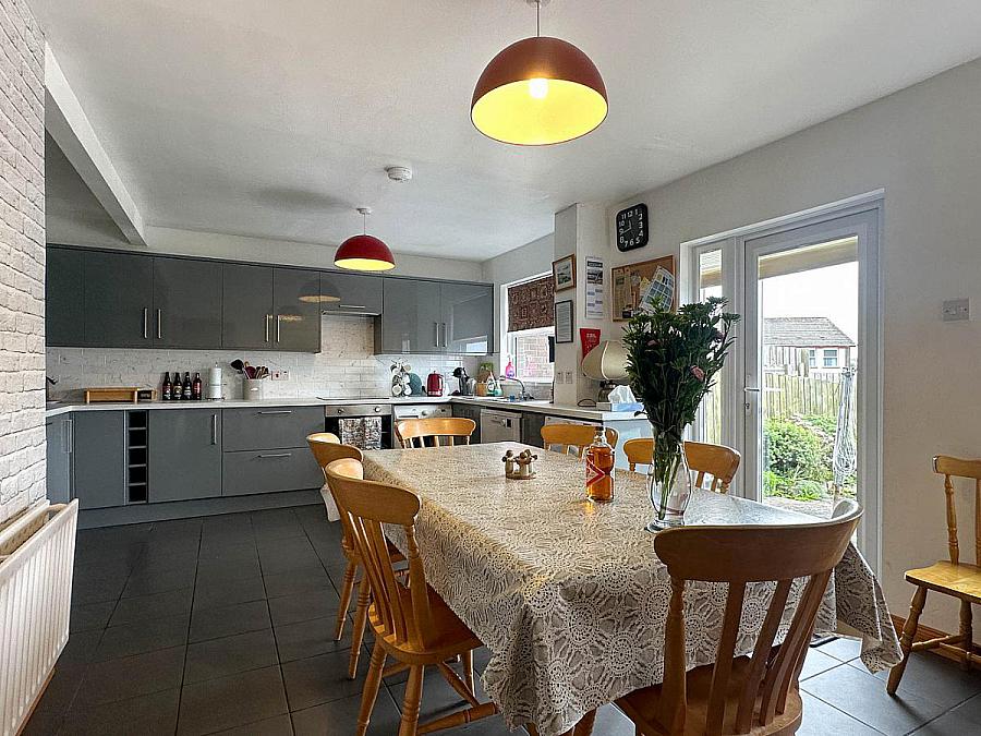 20  Carrickbeg Avenue, Off Mill Road