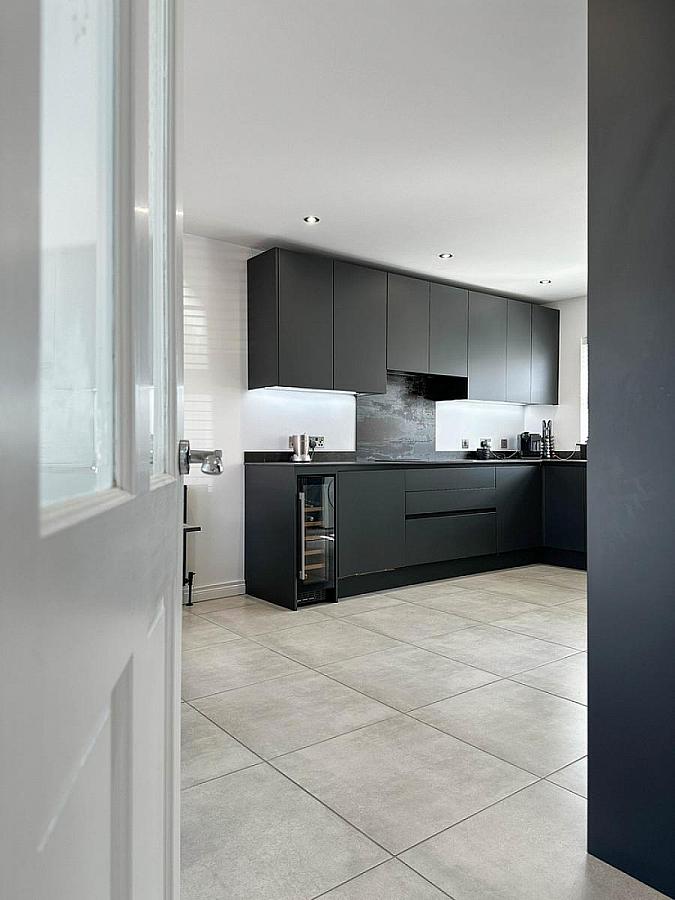 10 Gransden Court, Off Knocklynn Road