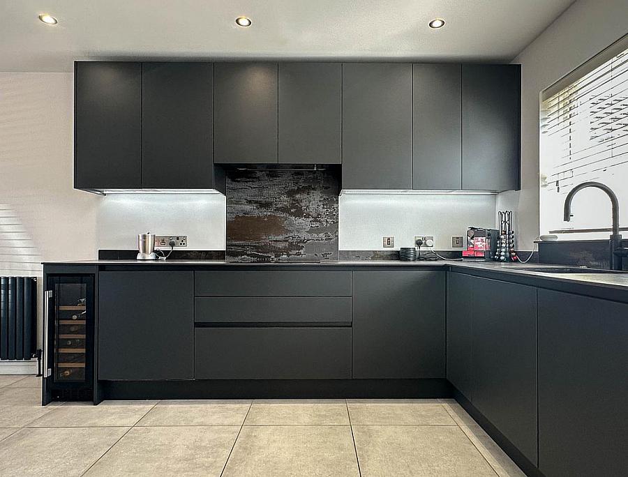 10 Gransden Court, Off Knocklynn Road