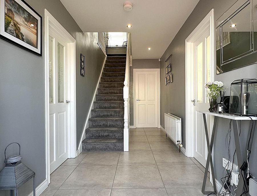 10 Gransden Court, Off Knocklynn Road