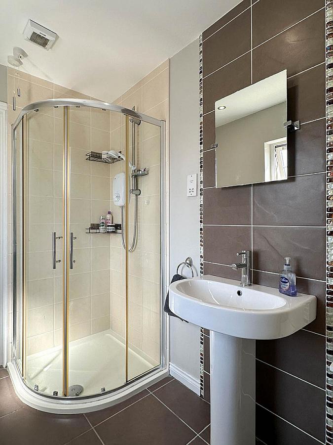 10 Gransden Court, Off Knocklynn Road