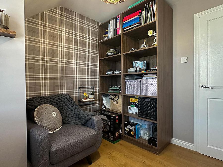 10 Gransden Court, Off Knocklynn Road