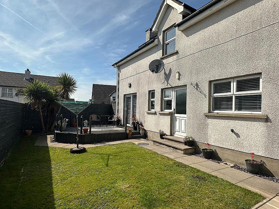 10 Gransden Court, Off Knocklynn Road