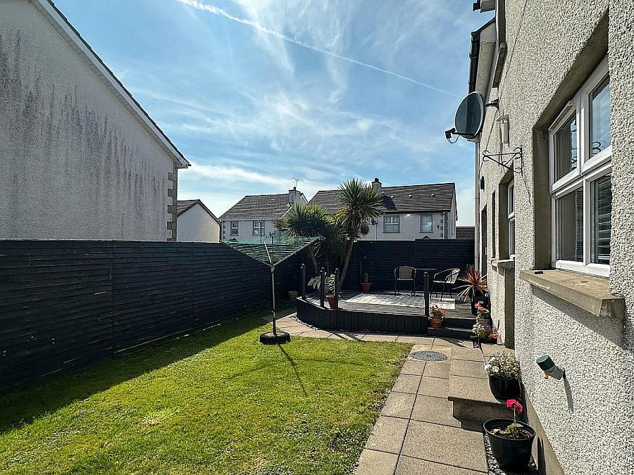 10 Gransden Court, Off Knocklynn Road