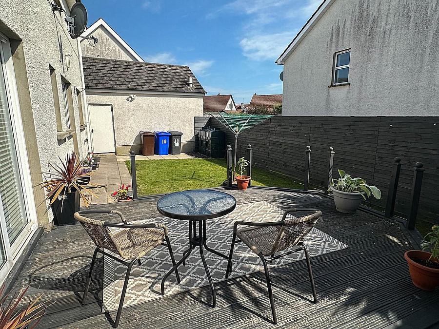 10 Gransden Court, Off Knocklynn Road