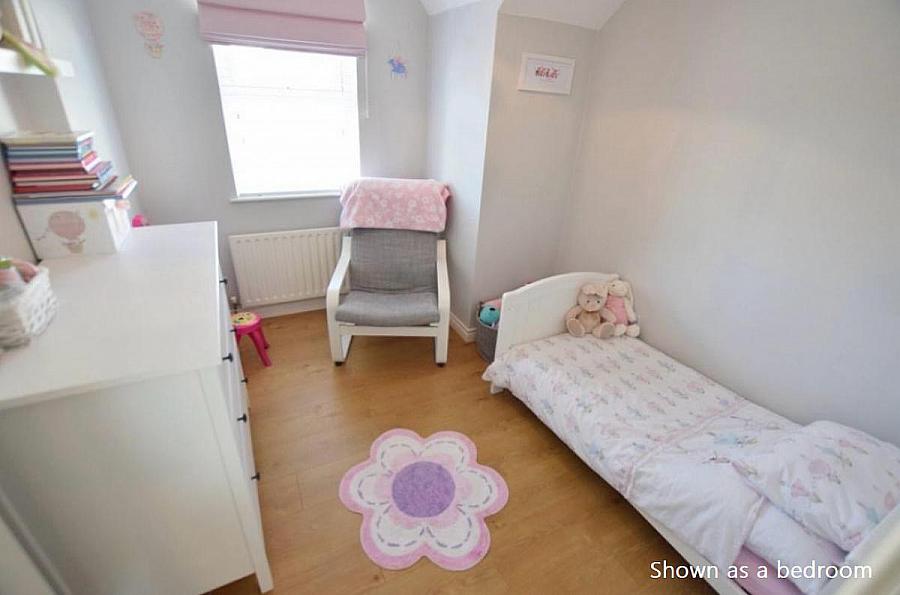 10 Gransden Court, Off Knocklynn Road