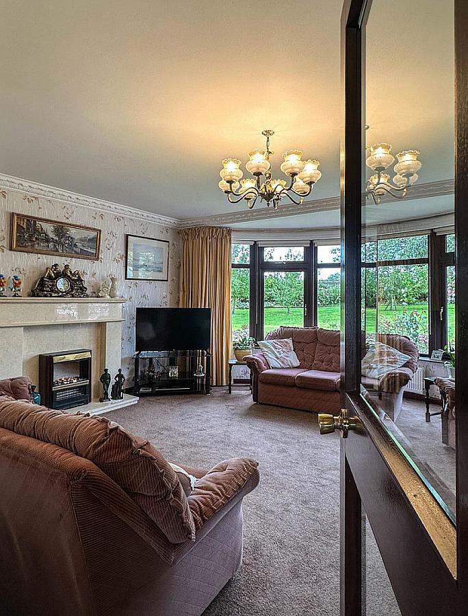 2 Carthall Park, Off Wheatsheaf Road