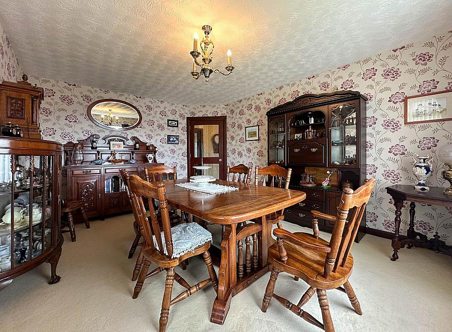 2 Carthall Park, Off Wheatsheaf Road