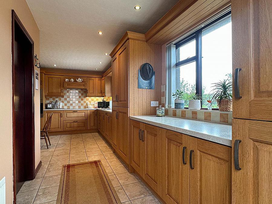 2 Carthall Park, Off Wheatsheaf Road