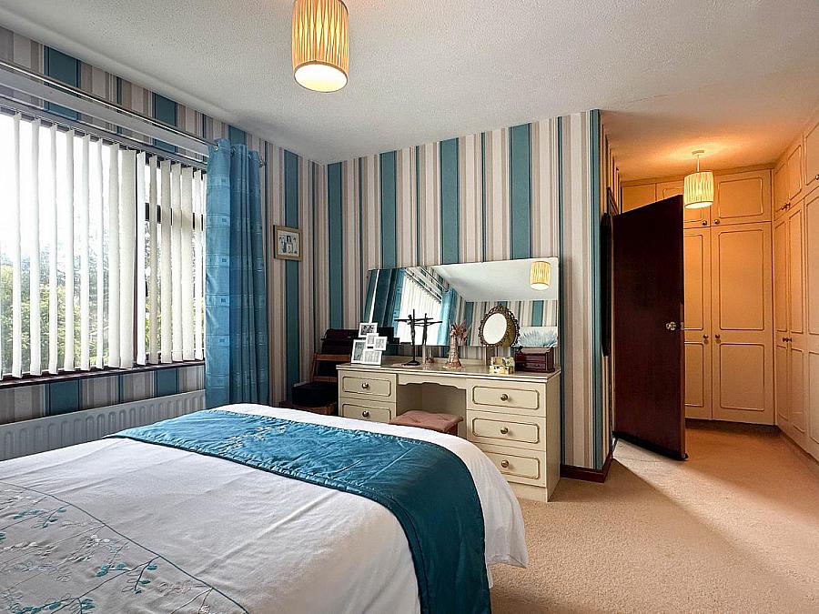 2 Carthall Park, Off Wheatsheaf Road