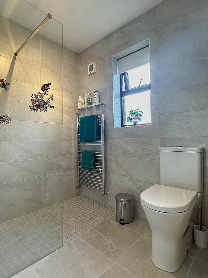 2 Carthall Park, Off Wheatsheaf Road