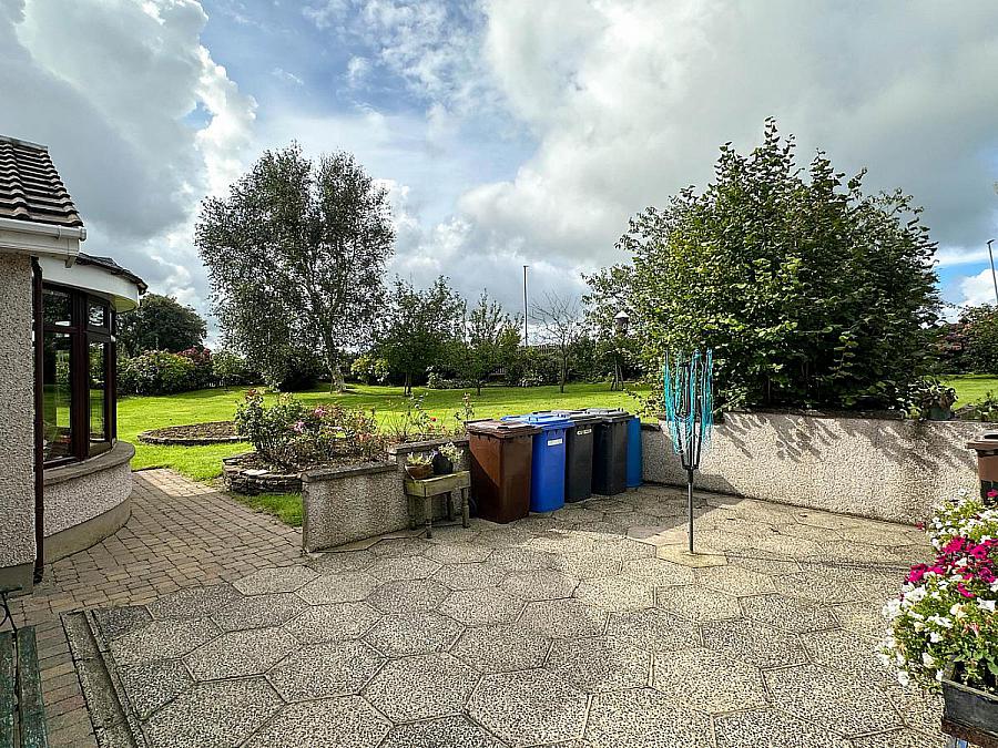 2 Carthall Park, Off Wheatsheaf Road