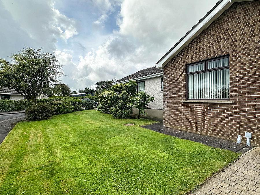 2 Carthall Park, Off Wheatsheaf Road