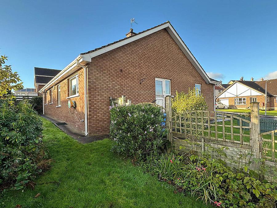 2  Mount Court, Off Mountsandel Road