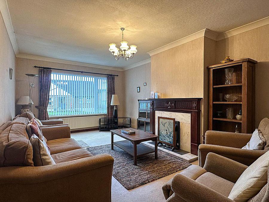 2  Mount Court, Off Mountsandel Road