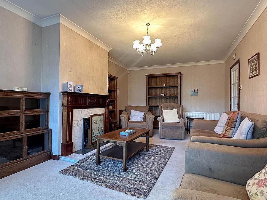 2  Mount Court, Off Mountsandel Road