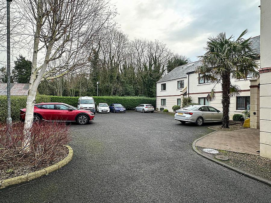 Apt 9 Bellevue Court, Mountsandel Road