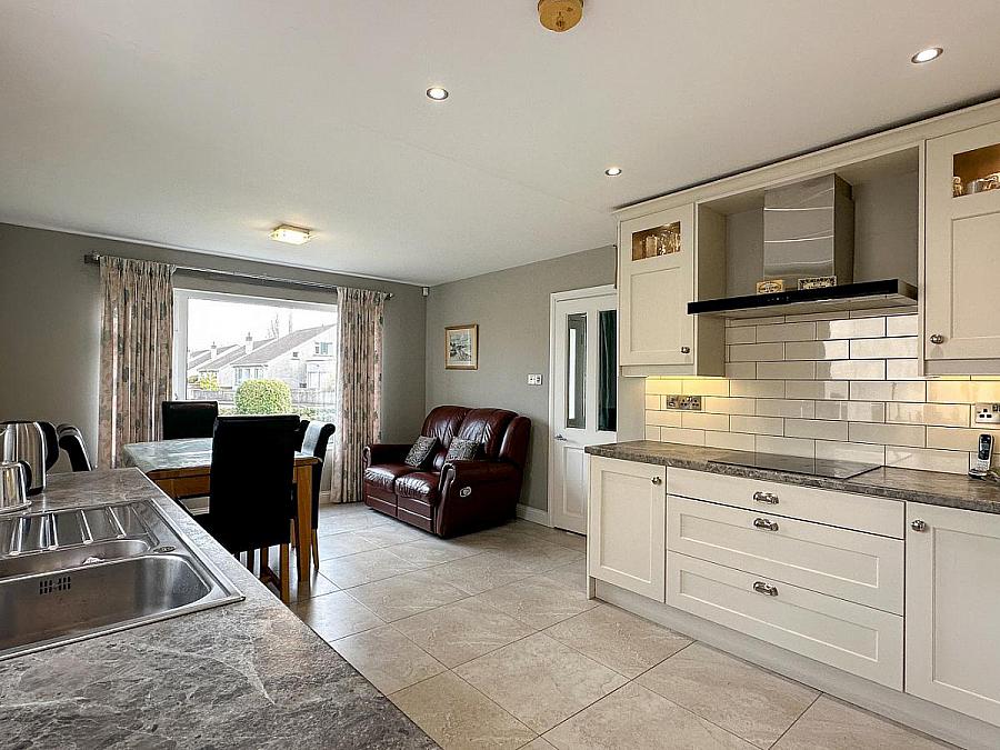 25 Grange Road, Off Lodge Road