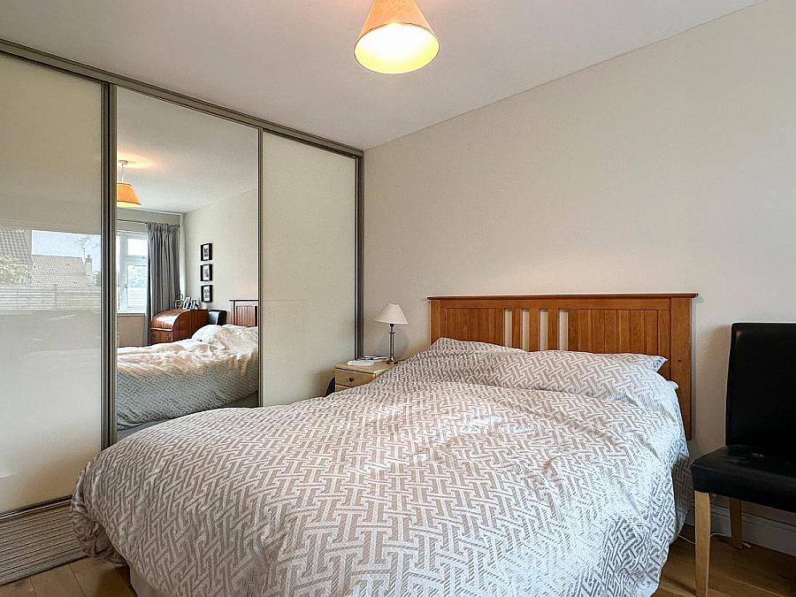 25 Grange Road, Off Lodge Road