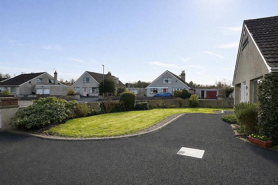 25 Grange Road, Off Lodge Road