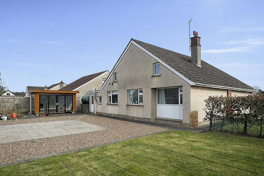 25 Grange Road, Off Lodge Road