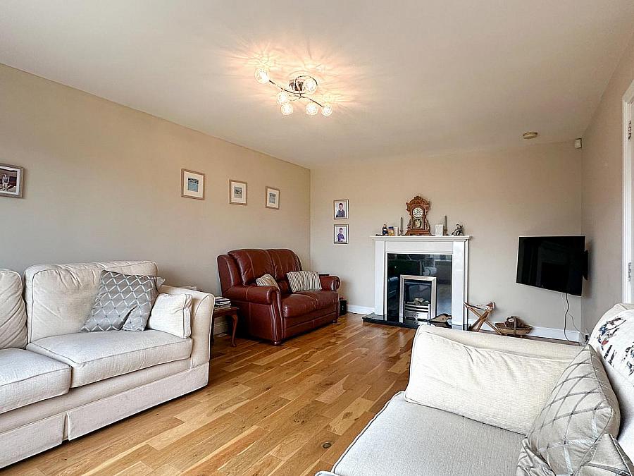 25 Grange Road, Off Lodge Road