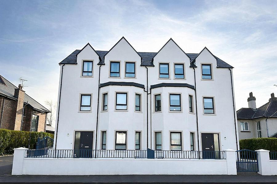 Apt 1 Lodge Grove, Lodge Road