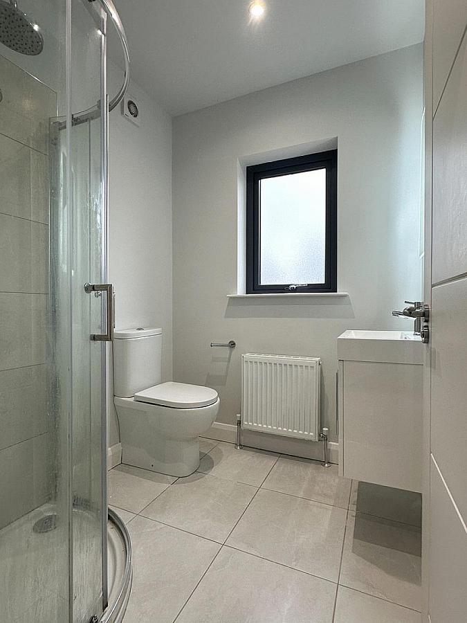 21 Lakeside Gardens, Off Bushmills Road