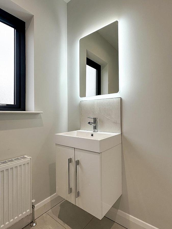 21 Lakeside Gardens, Off Bushmills Road