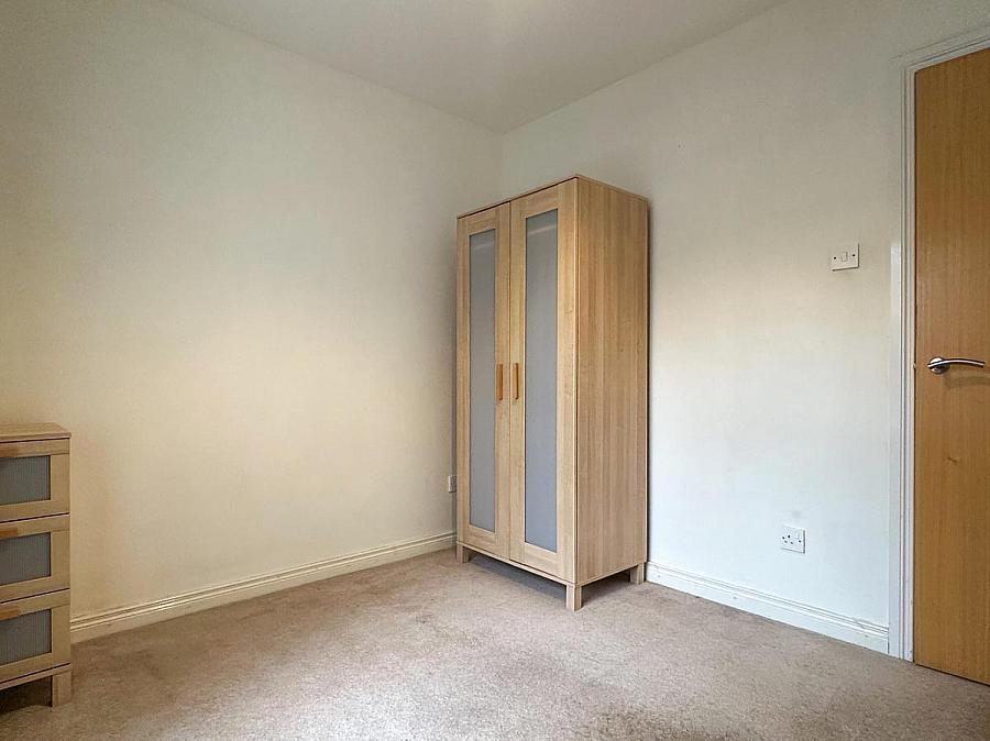 Apt 16 Foundry Court