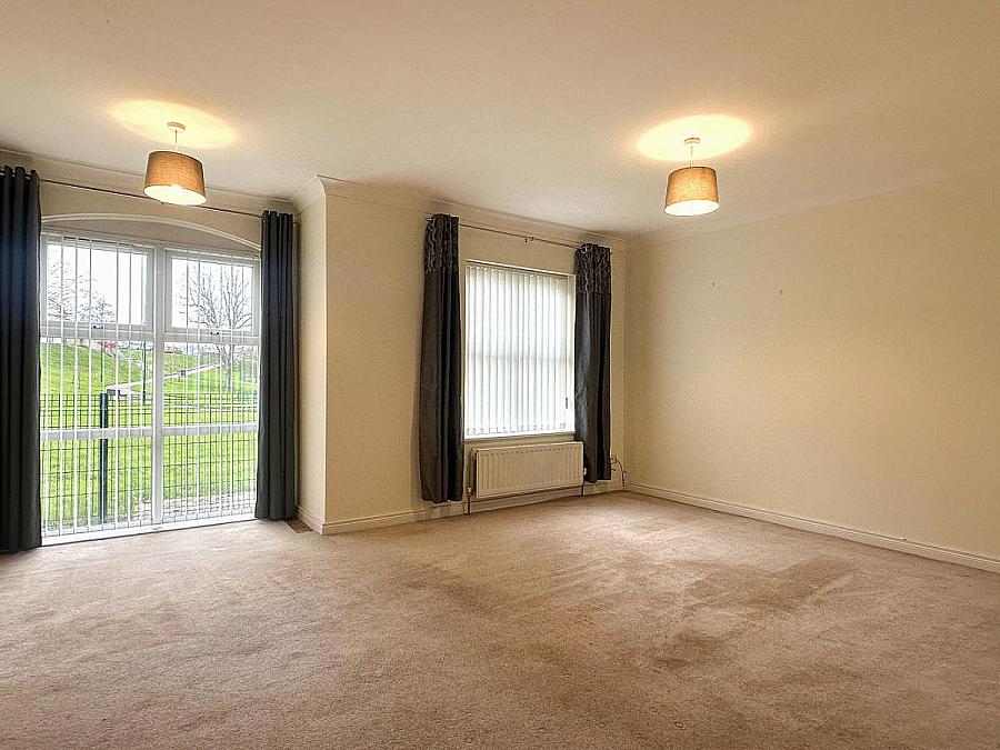 Apt 16 Foundry Court