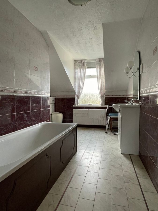 6 Sconce Road