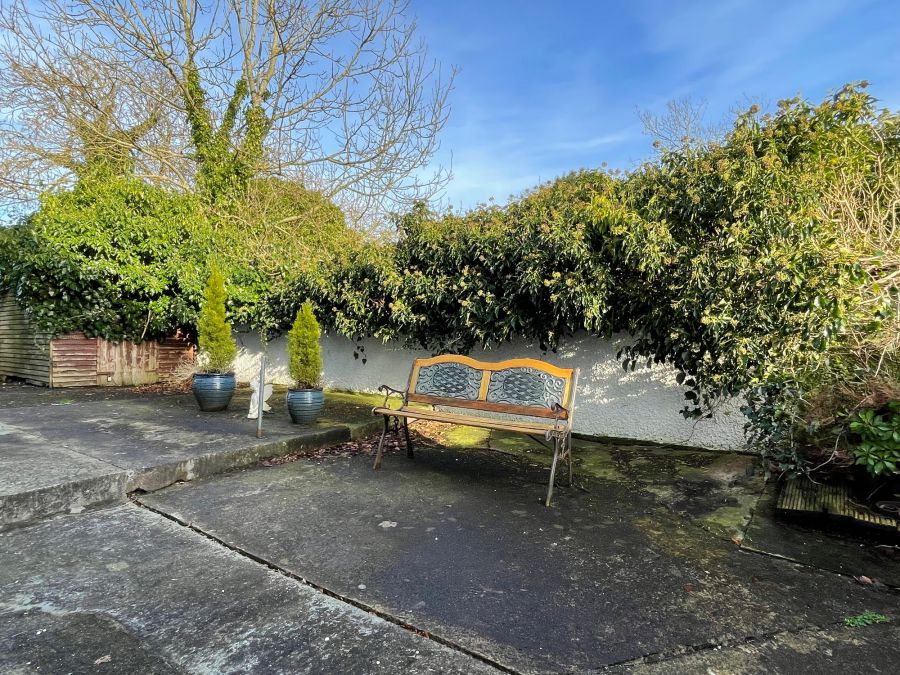 6 Sconce Road