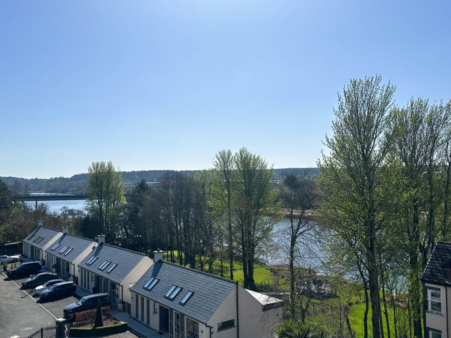 Apt 15 Ardbana Terrace
