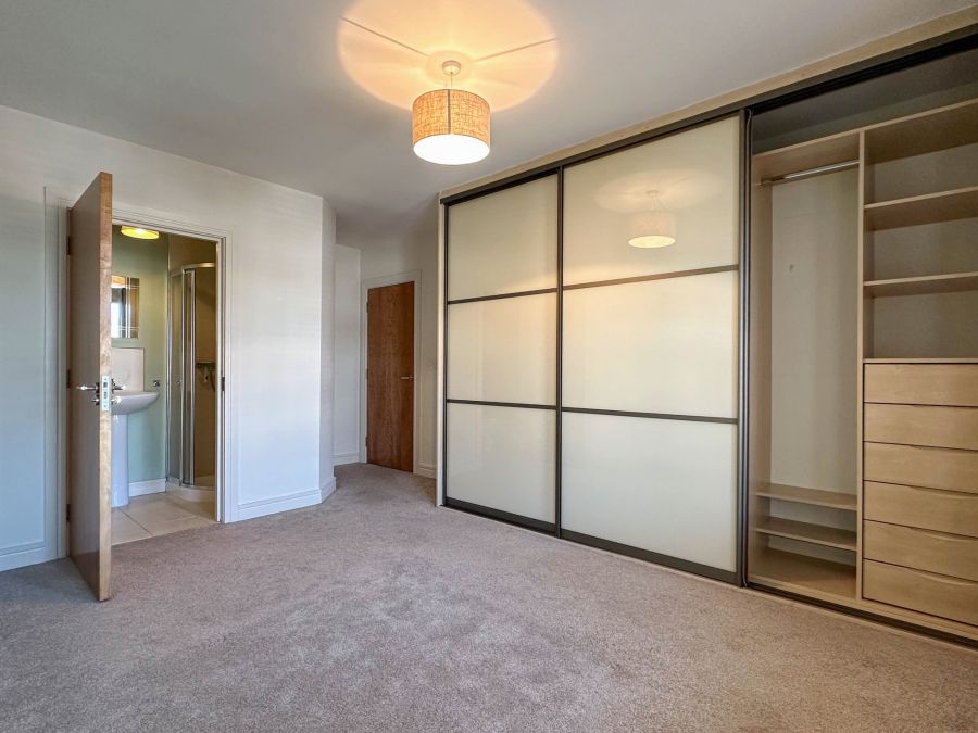Apt 15 Ardbana Terrace