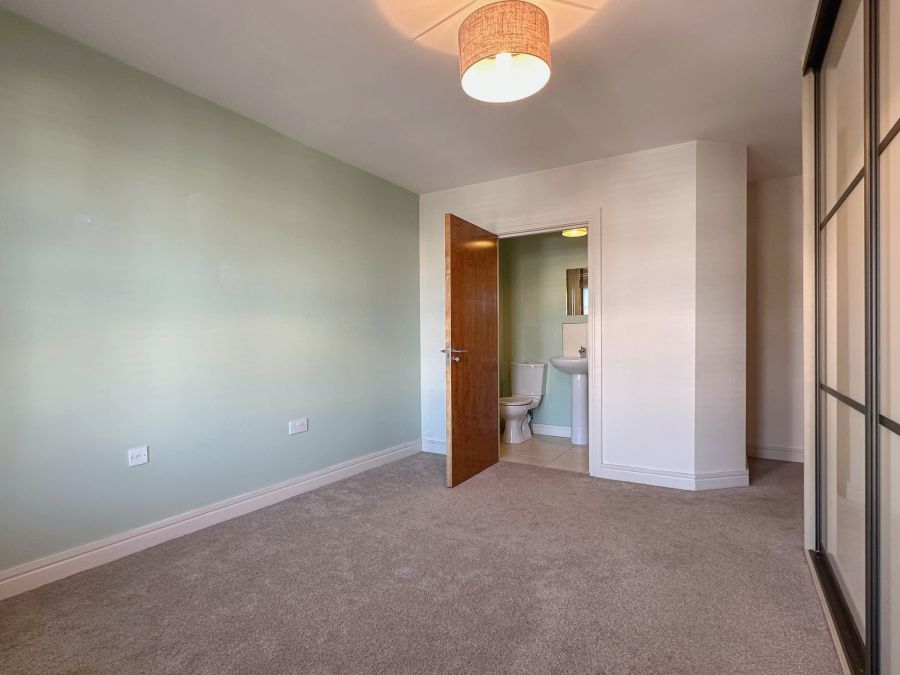 Apt 15 Ardbana Terrace