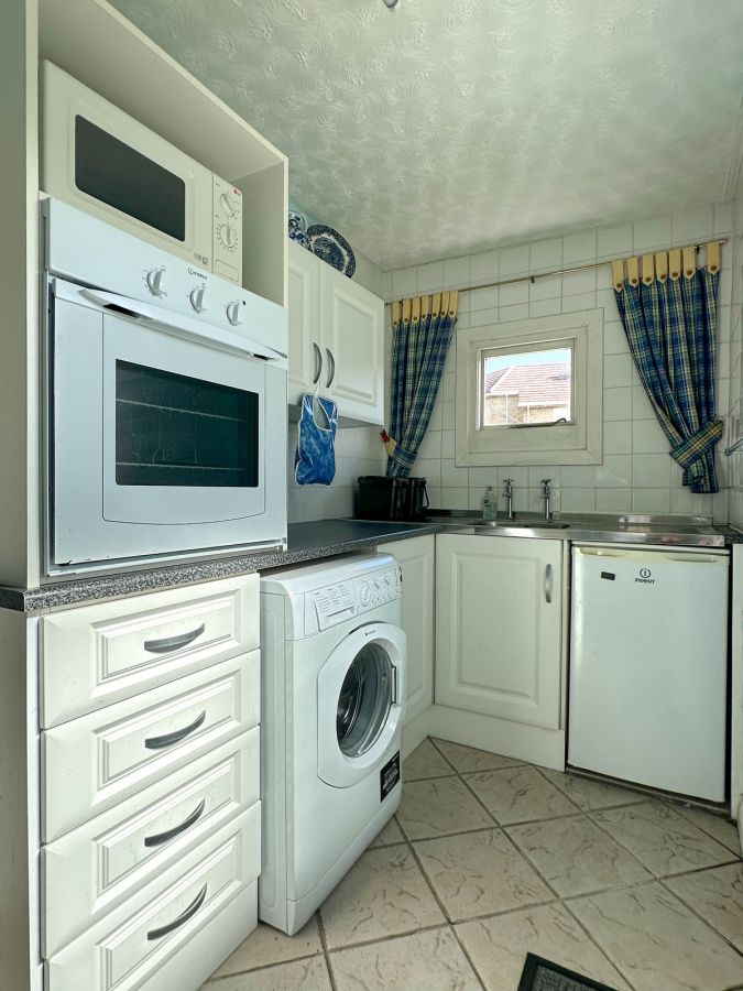 Anneth Lowen, 11 Agherton Drive