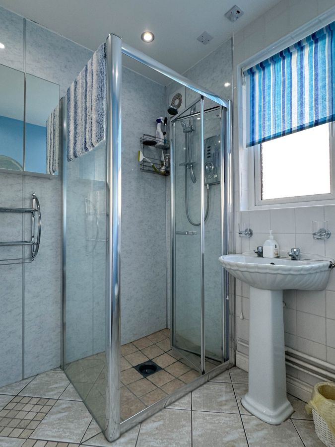 Anneth Lowen, 11 Agherton Drive