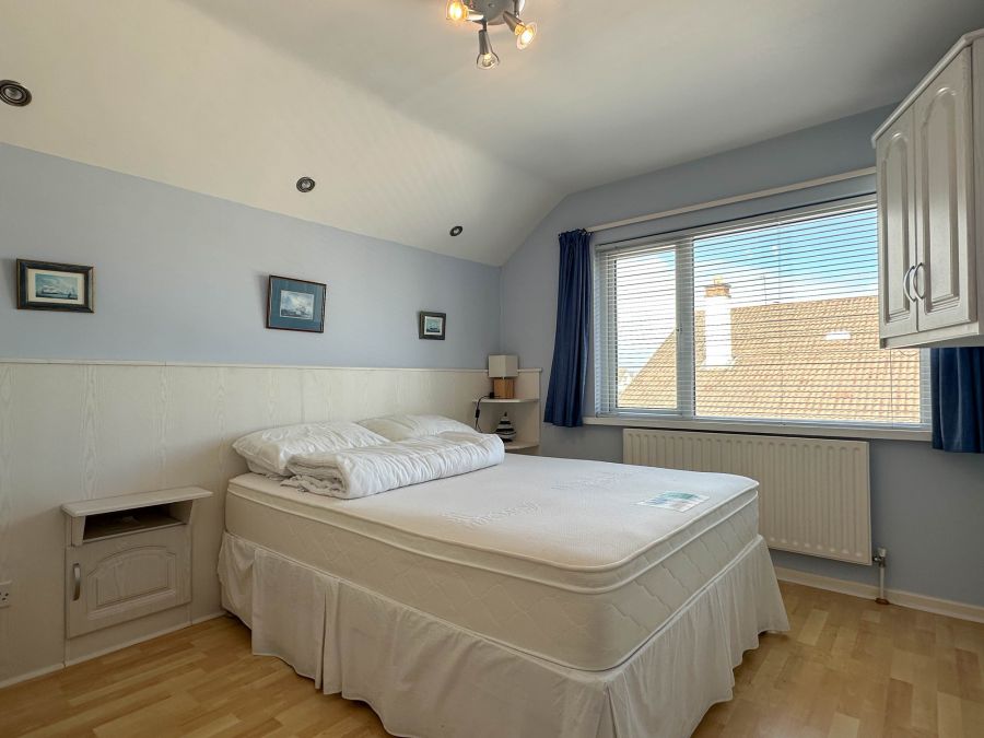 Anneth Lowen, 11 Agherton Drive